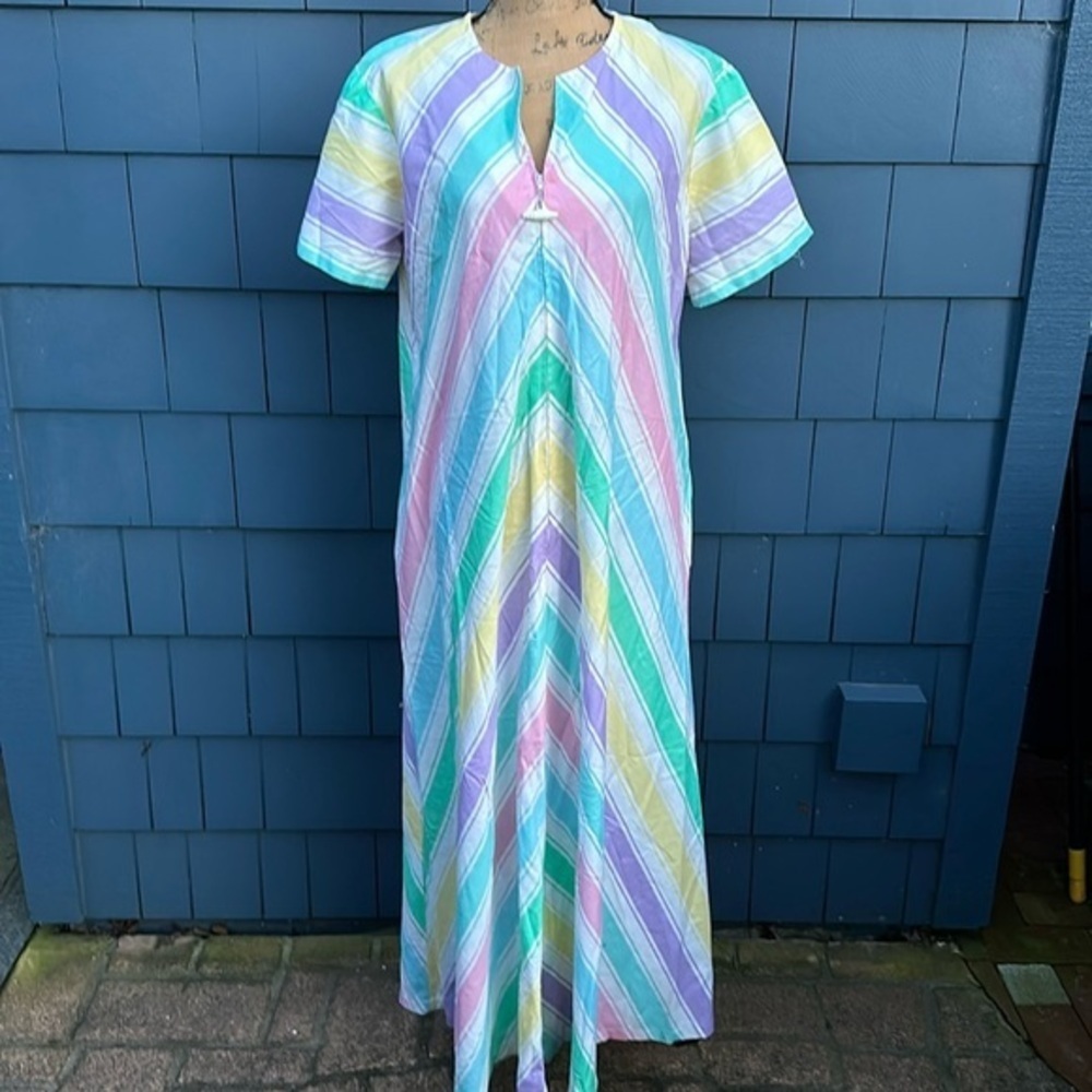 🩵🩶🤍Vintage Leisure Life caftan dress sleeve stripes pink purple blue large
